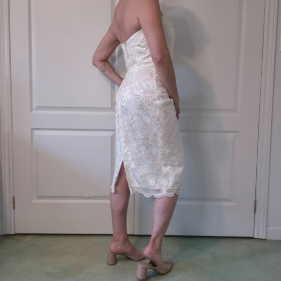 Vintage White Lace Dress with/without straps - Picture 5 of 13